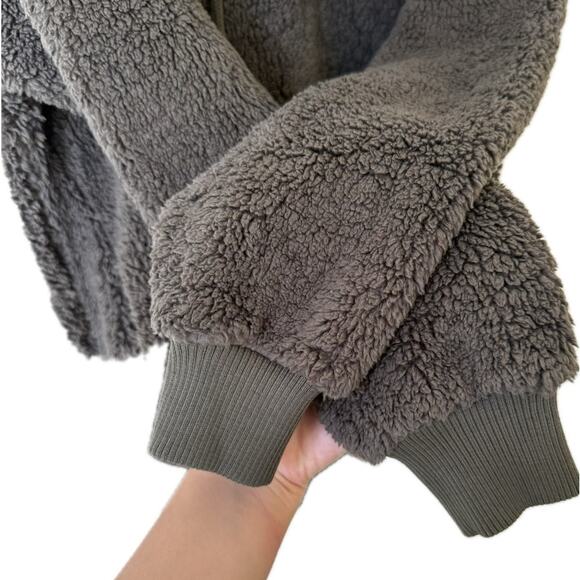 NWT Sweaty Betty Sherpa Half Zip Sweatshirt Pullover in Mountain Green - Small - Picture 4 of 7